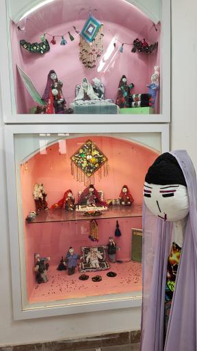 عکس موزه عروسک خانه فروتنی