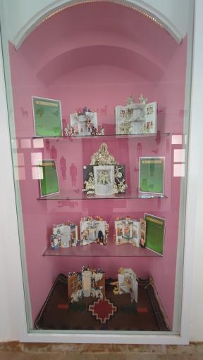 عکس موزه عروسک خانه فروتنی