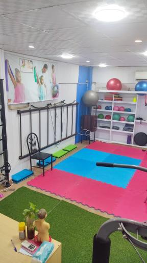 عکس فیزیوتراپی مرکزی پرند