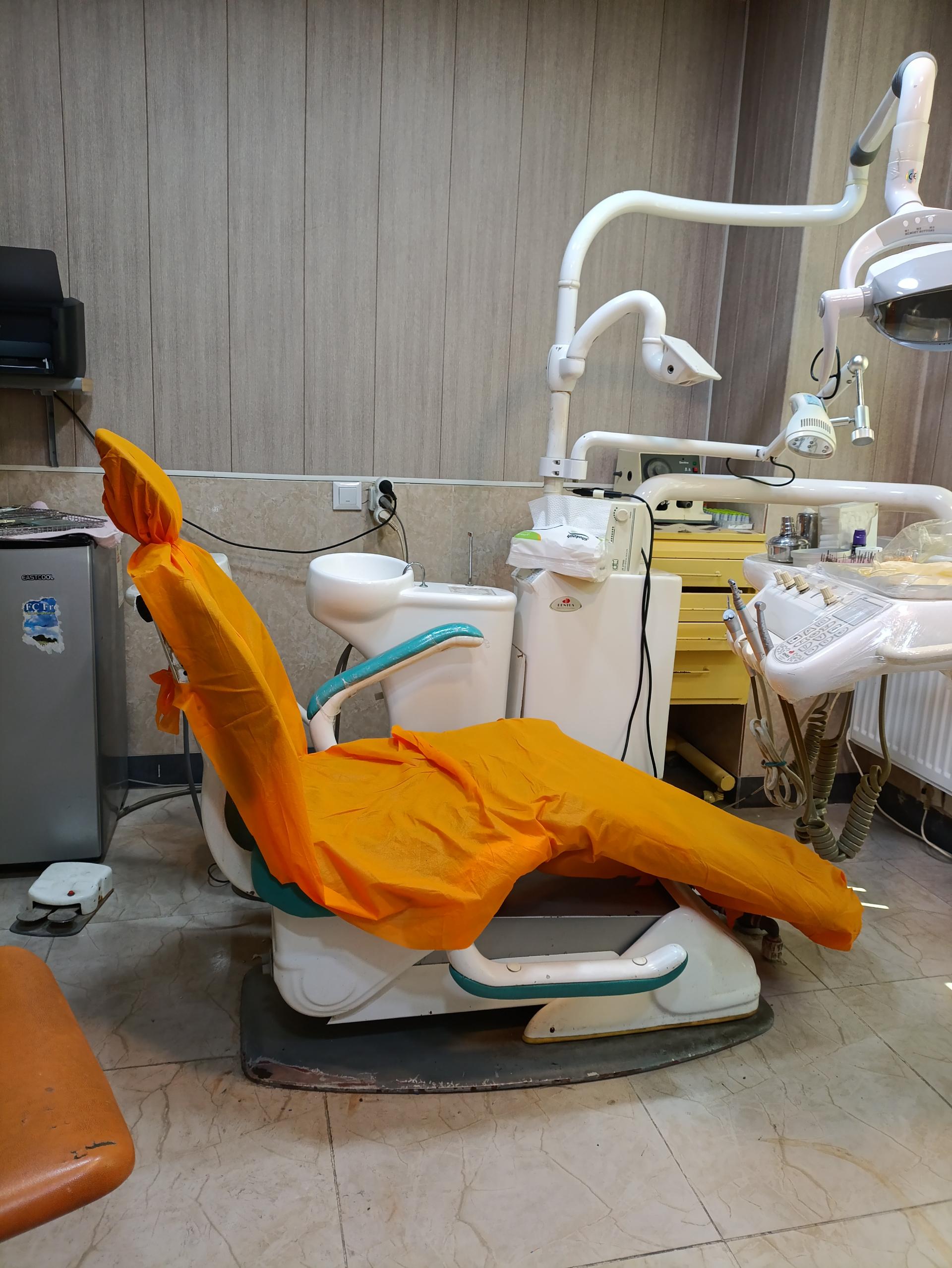 عکس مطب دندانپزشکی دکتر جاوید وکیلی