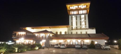 عکس مجتمع پذیرایی رفاهی لاله زار 