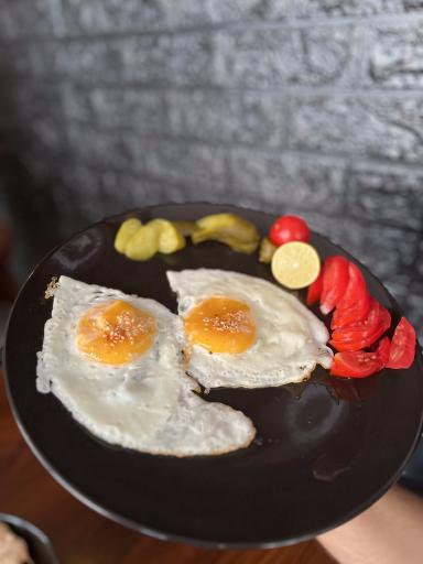 عکس کافه بایکرز