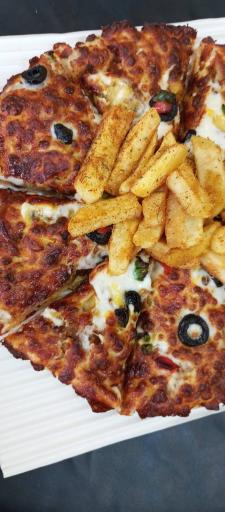 عکس کافه فست فود یملی 