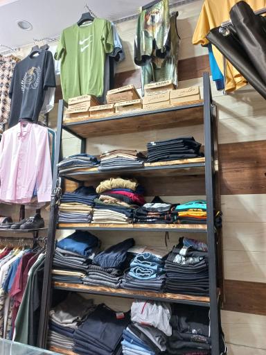 عکس بوتیک بوگاتی