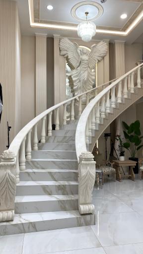 عکس سالن زیبایی کمانه