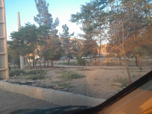 عکس بوستان برادر درخشان نوده