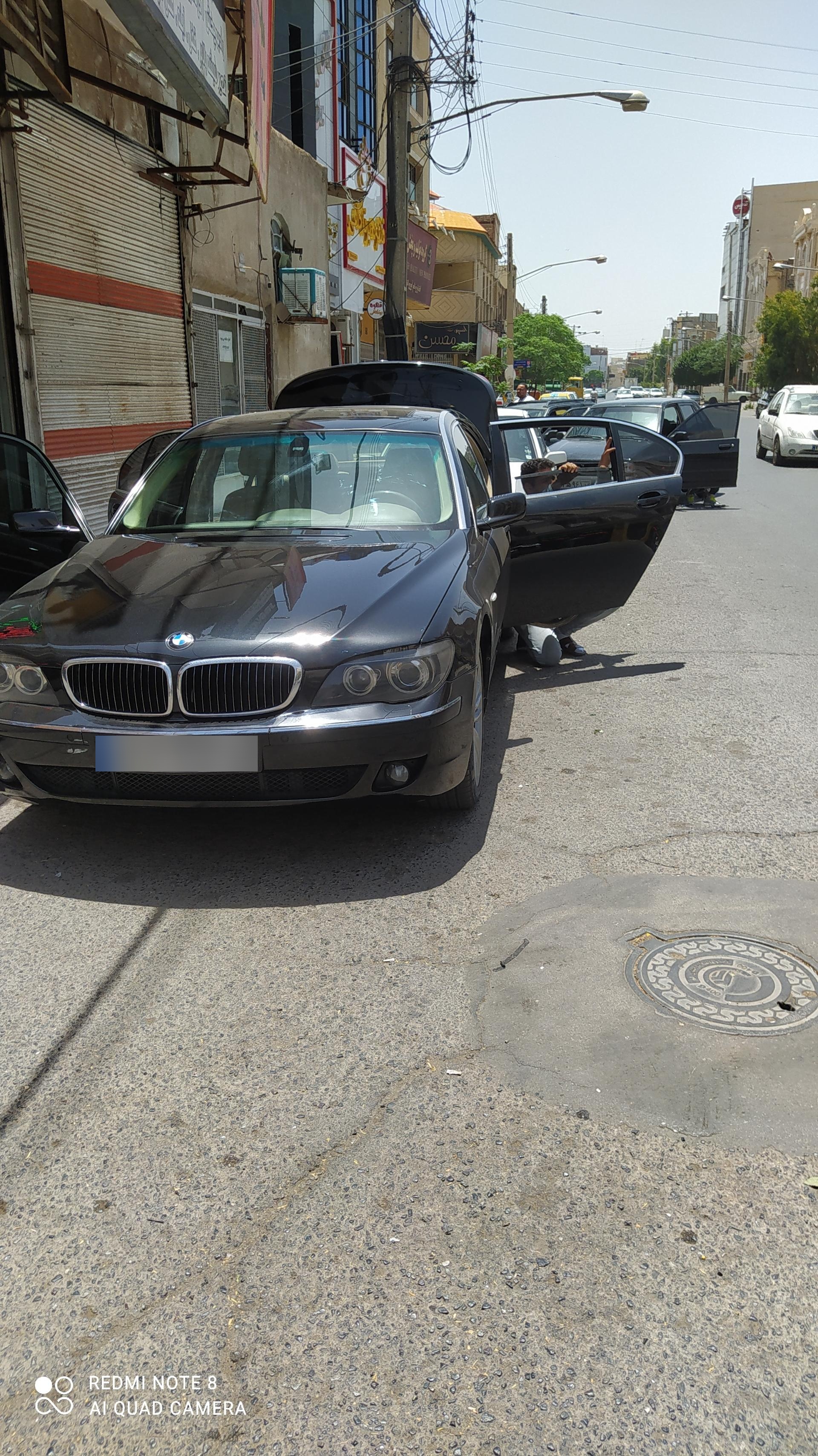 عکس تعمیرات تخصصی قفل و بالابر خودرو