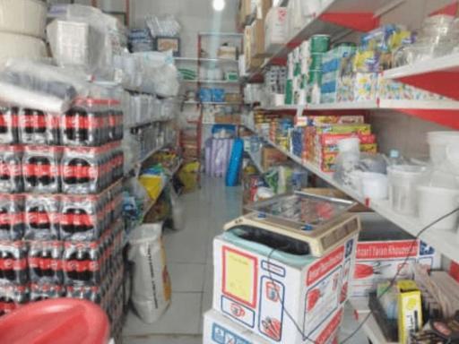 عکس فروشگاه ظروف یکبارمصرف مرکزی