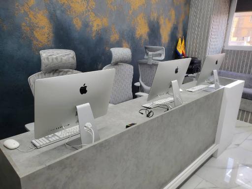 عکس ققنوس آی تی