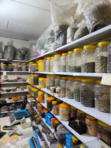 عکس عطاری سلامت