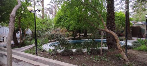 عکس باغ رستوران البرز