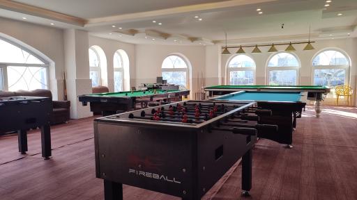 عکس باشگاه بیلیارد سوشیانت