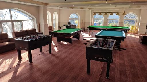 عکس باشگاه بیلیارد سوشیانت