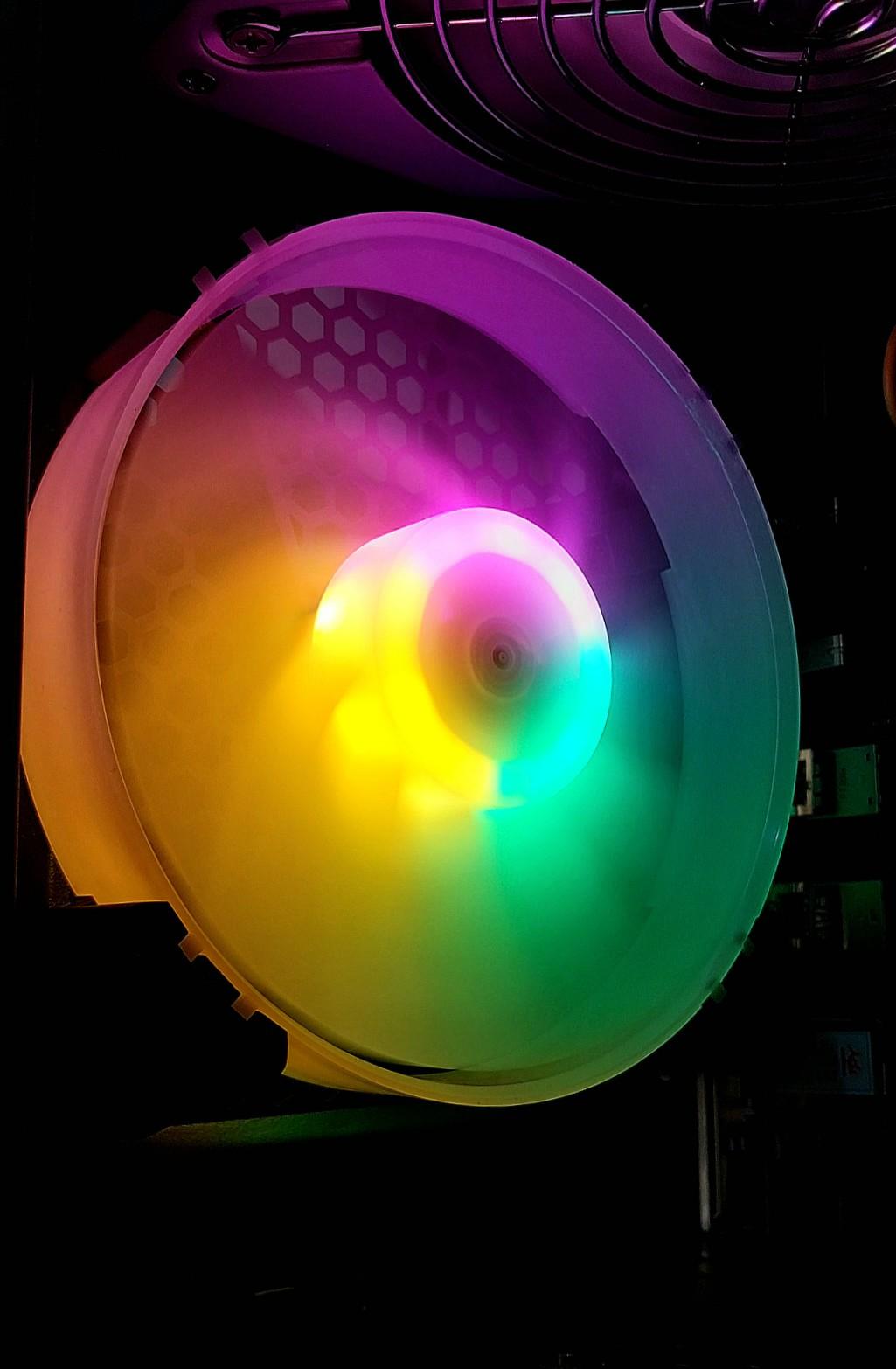 عکس کامپیوتر امیر