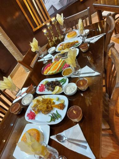 عکس رستوران برادران