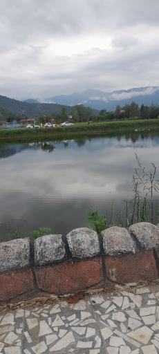 عکس آبگیر کوچکام