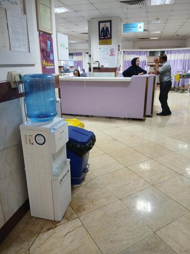 عکس بیمارستان غیاثی