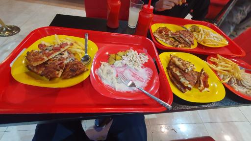 عکس فست فود پیزپز