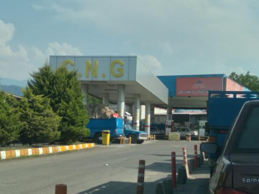 عکس پمپ بنزین ملکی