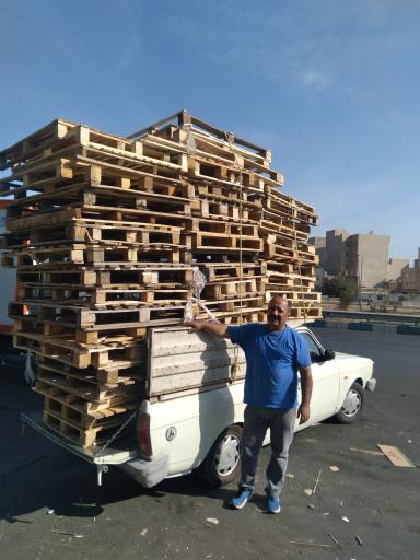 عکس چوب فروشی ممی زاده