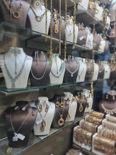 گالری طلا و جواهر نیما طالبی