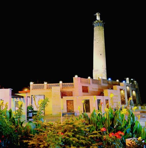 عکس مناره سلجوقی (میل گلپایگان)