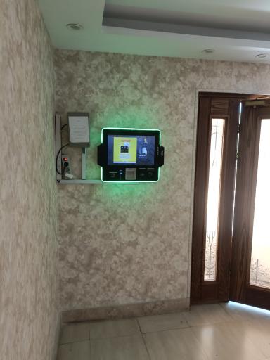 عکس کیوسک غیر نقدی پاسارگاد