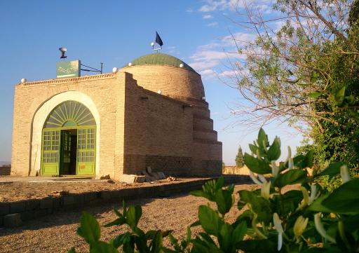 بقعه پیر اویس