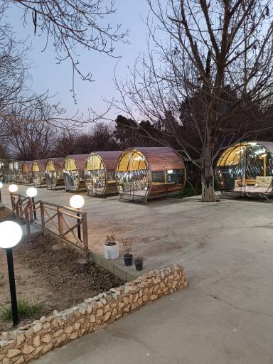 عکس کافه باغ بهشت پنهان شیراز