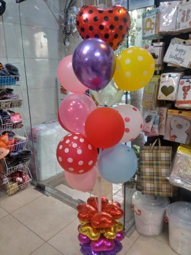 عکس فروشگاه چتر زرد