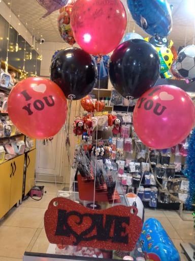 عکس فروشگاه چتر زرد