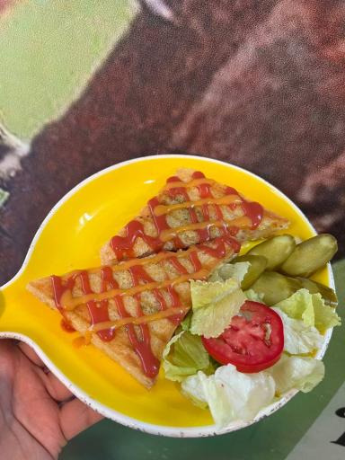 عکس کافه صبحانه آهیل