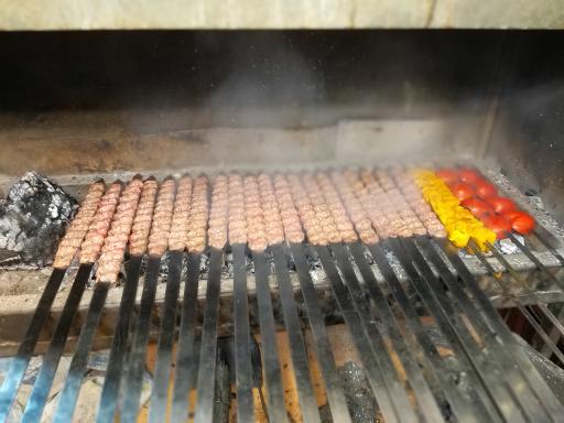 عکس کافه کباب کهن