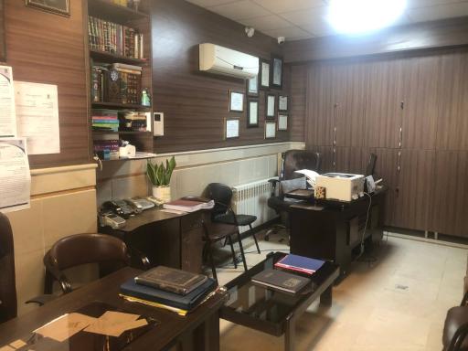 عکس آموزشگاه زبان فرهیخته 