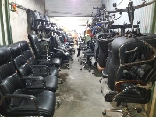 عکس تعمیرات صندلی اداری عمادی