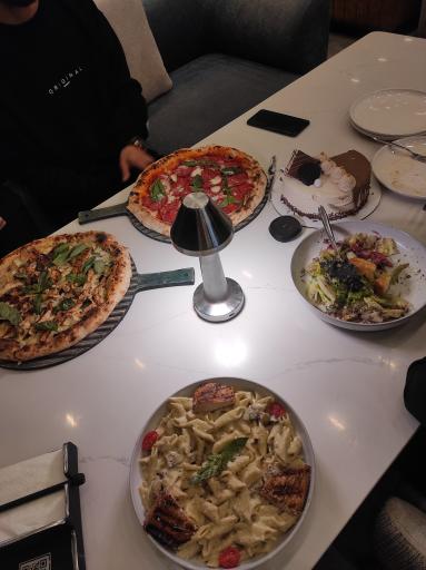 عکس کافه رستوران زینو لانژ