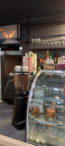 عکس کافه فست فود مهتاب