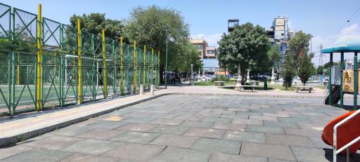 عکس زمین چمن مصنوعی بوستان مطهری