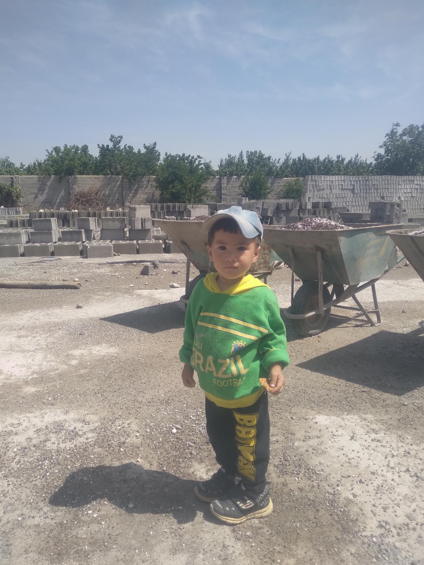 عکس کارگاه بلوک زنی نیک