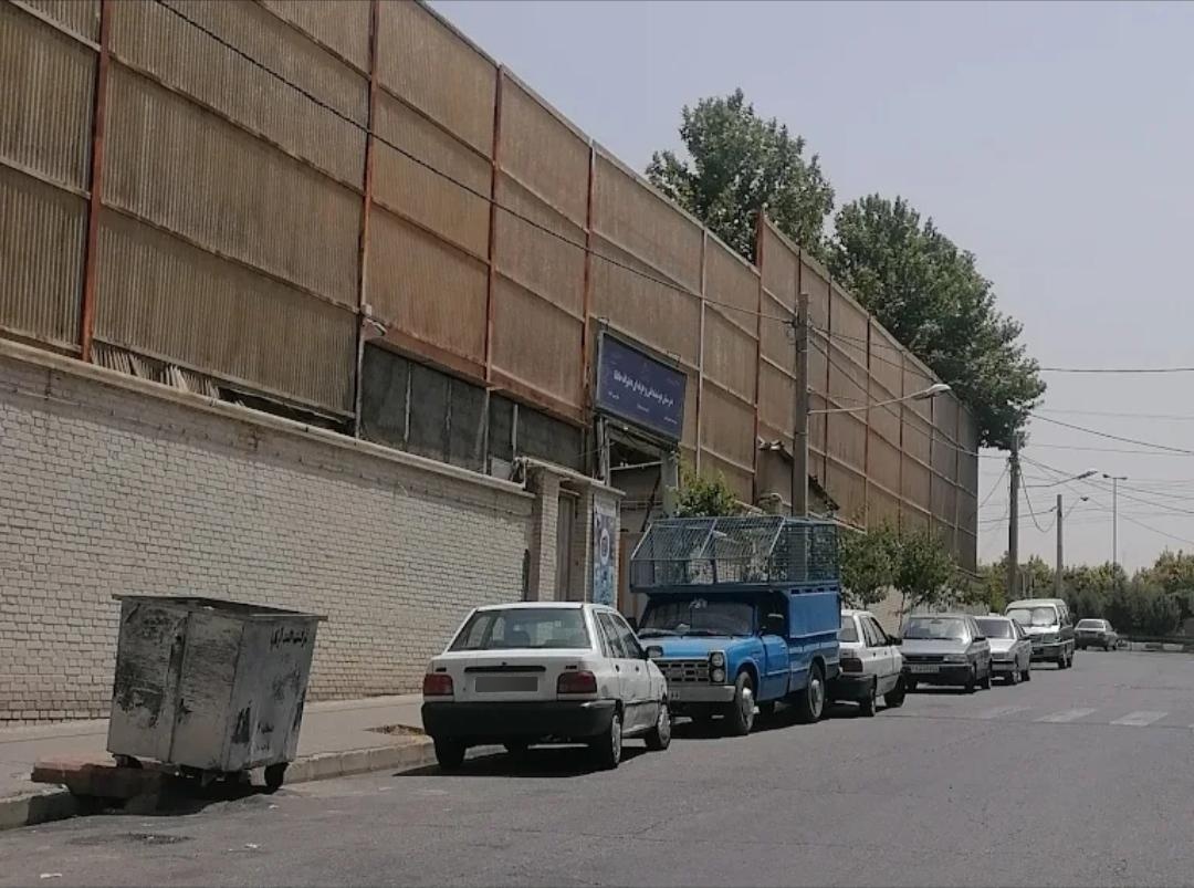 عکس هنرستان فنی حرفه ای حافظ