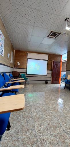 عکس آموزشگاه زبانهای خارجی ایلیا
