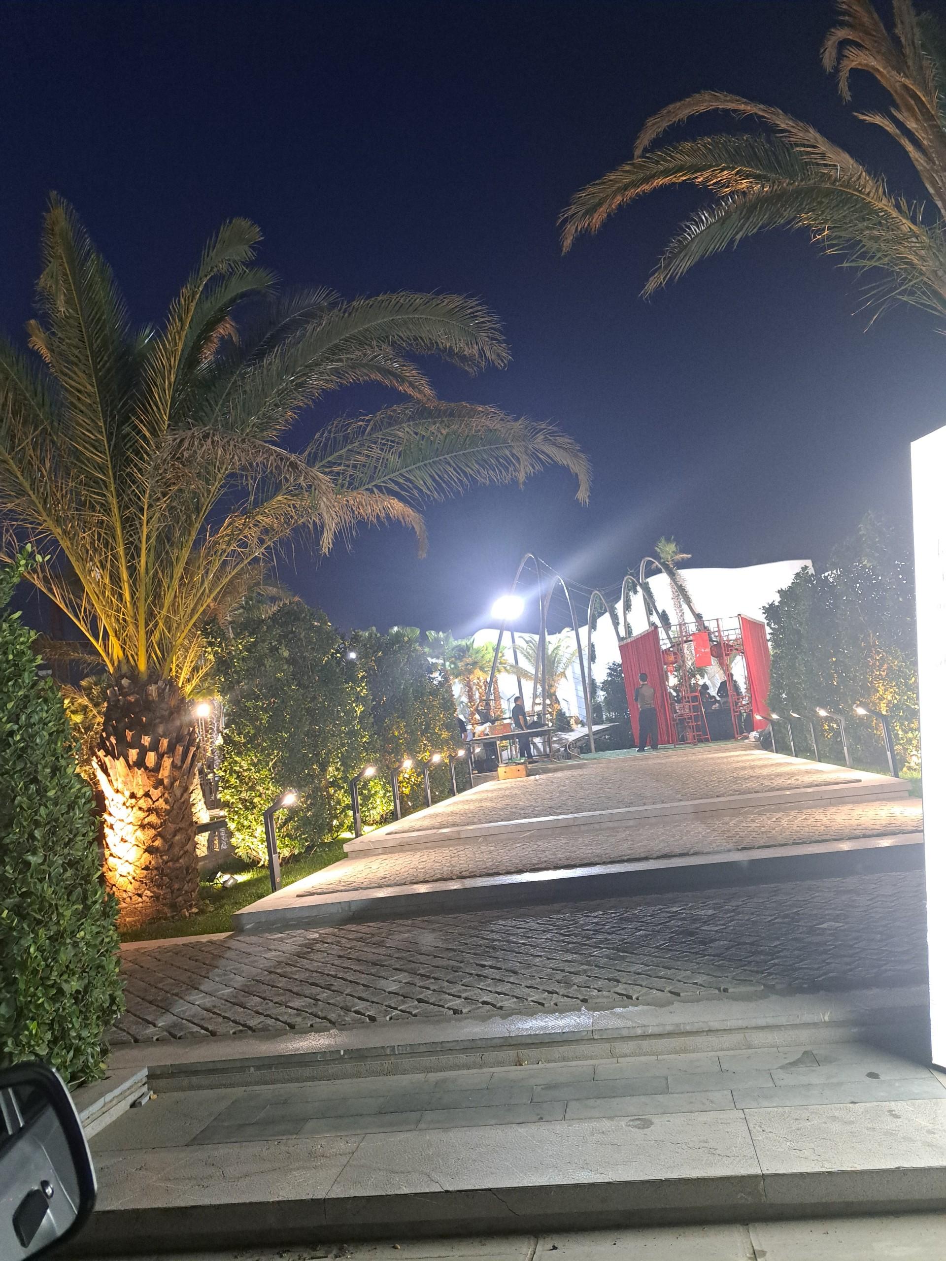 عکس عمارت ژوان گرمدره 