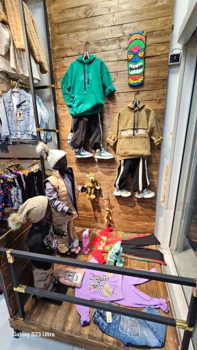 عکس پوشاک کودک بالو بیبی