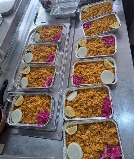 عکس رستوران پورکرمانی بیرون بر