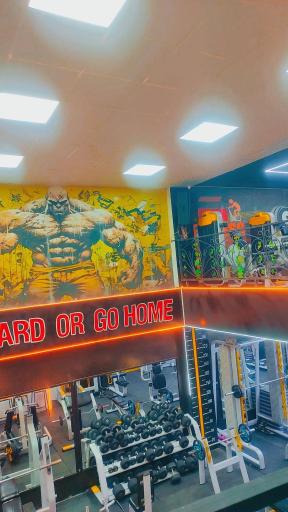 عکس باشگاه بدنسازی کربن شعبه اقایان و شعبه بانوان