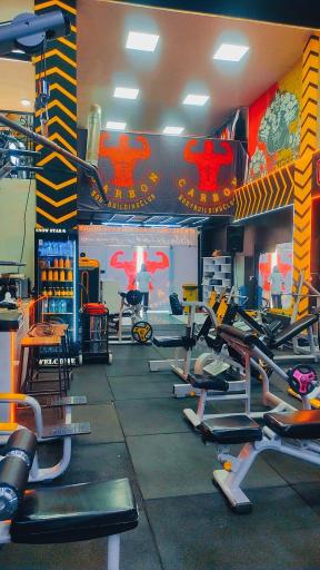 عکس باشگاه بدنسازی کربن شعبه اقایان و شعبه بانوان