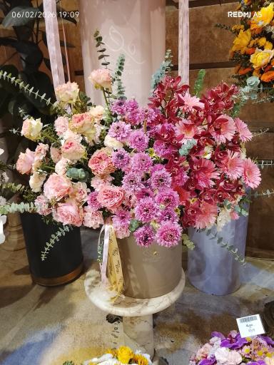 عکس گل فروشی البرز VIP