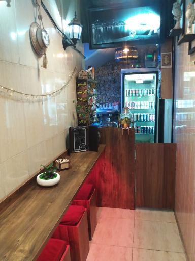 عکس کافه کاکتوس