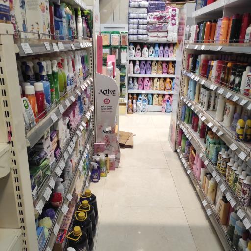 عکس فروشگاه مواد غذایی الماس