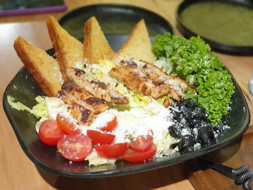 عکس کافه و رستوران موتا